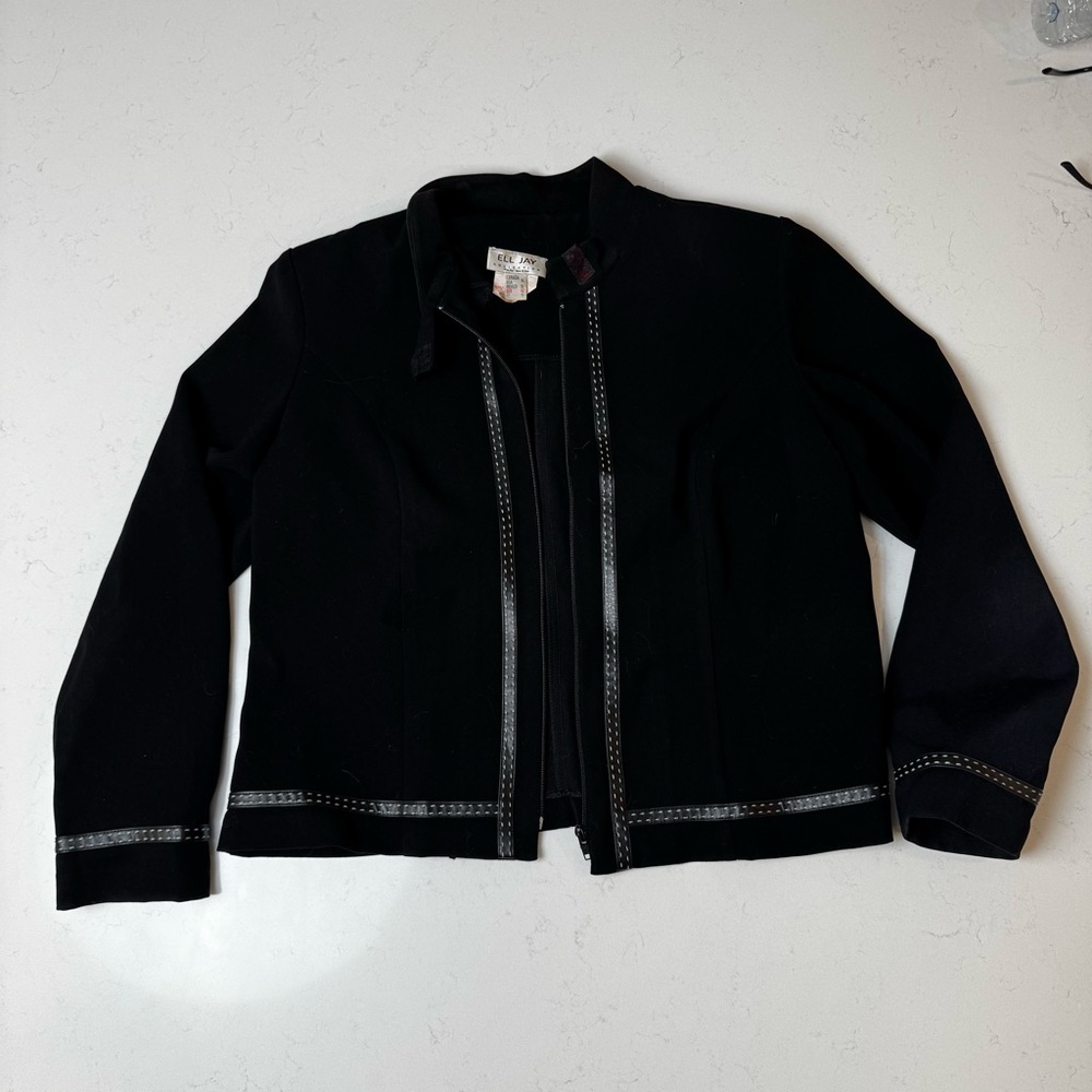 Ell JayElegant Black Blazer with Silver Details